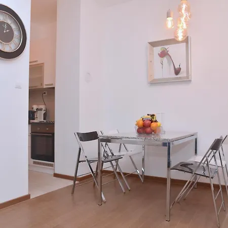 Jackey Apartment *